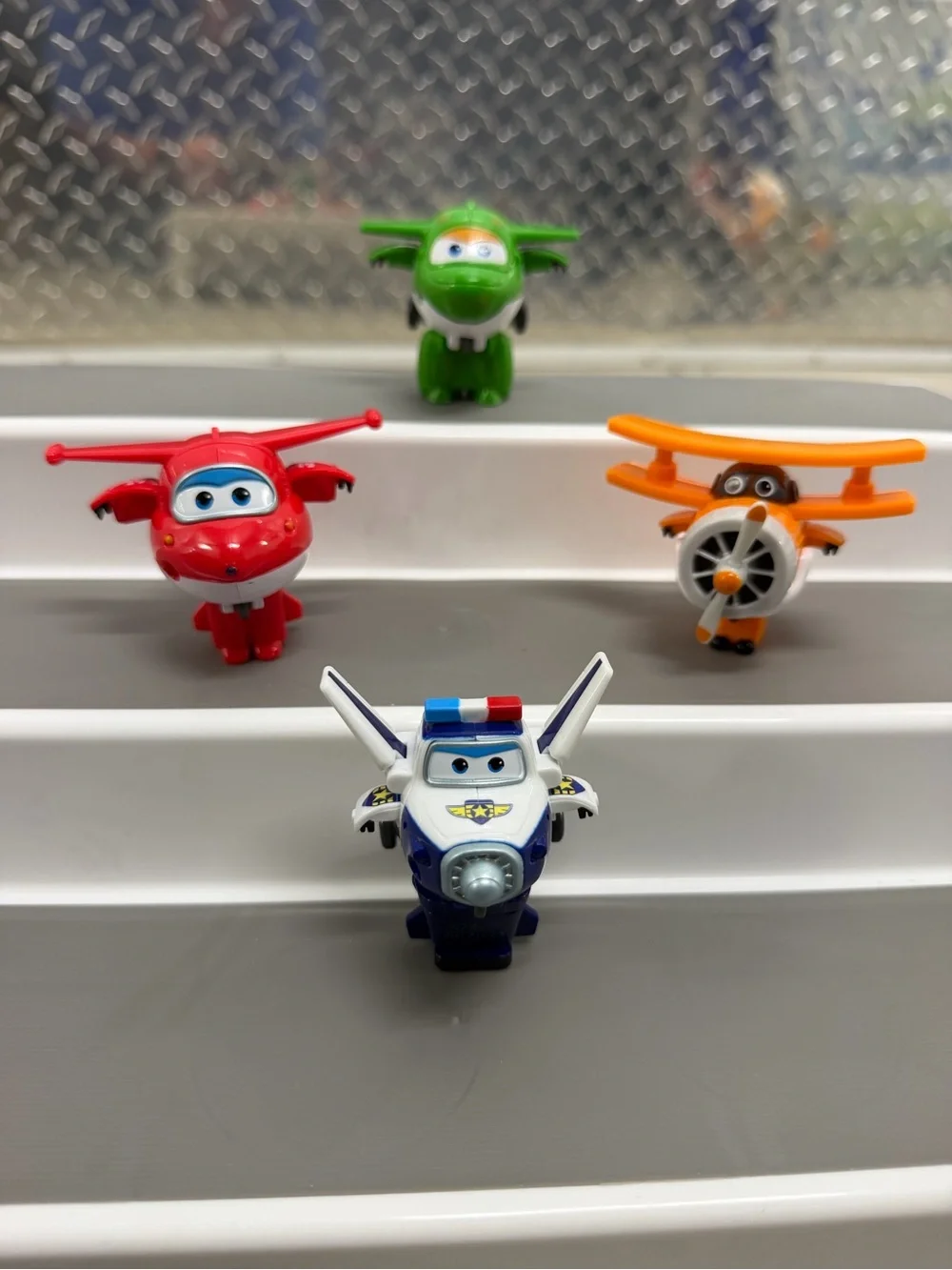 Super Wings Transforming Figures Lot Jett Donnie Mira Paul Airplane Robot